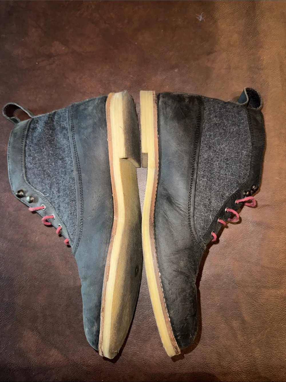 Ben Sherman Black Suede Chukka Boots with Red Laces
